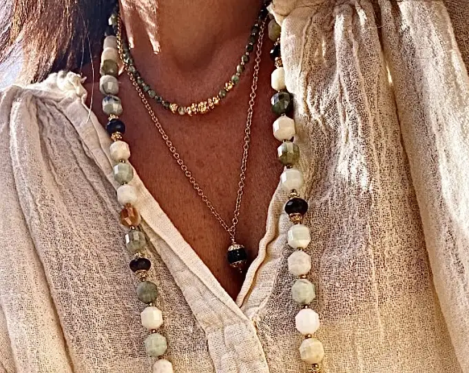 COLLIER LOVE NEST