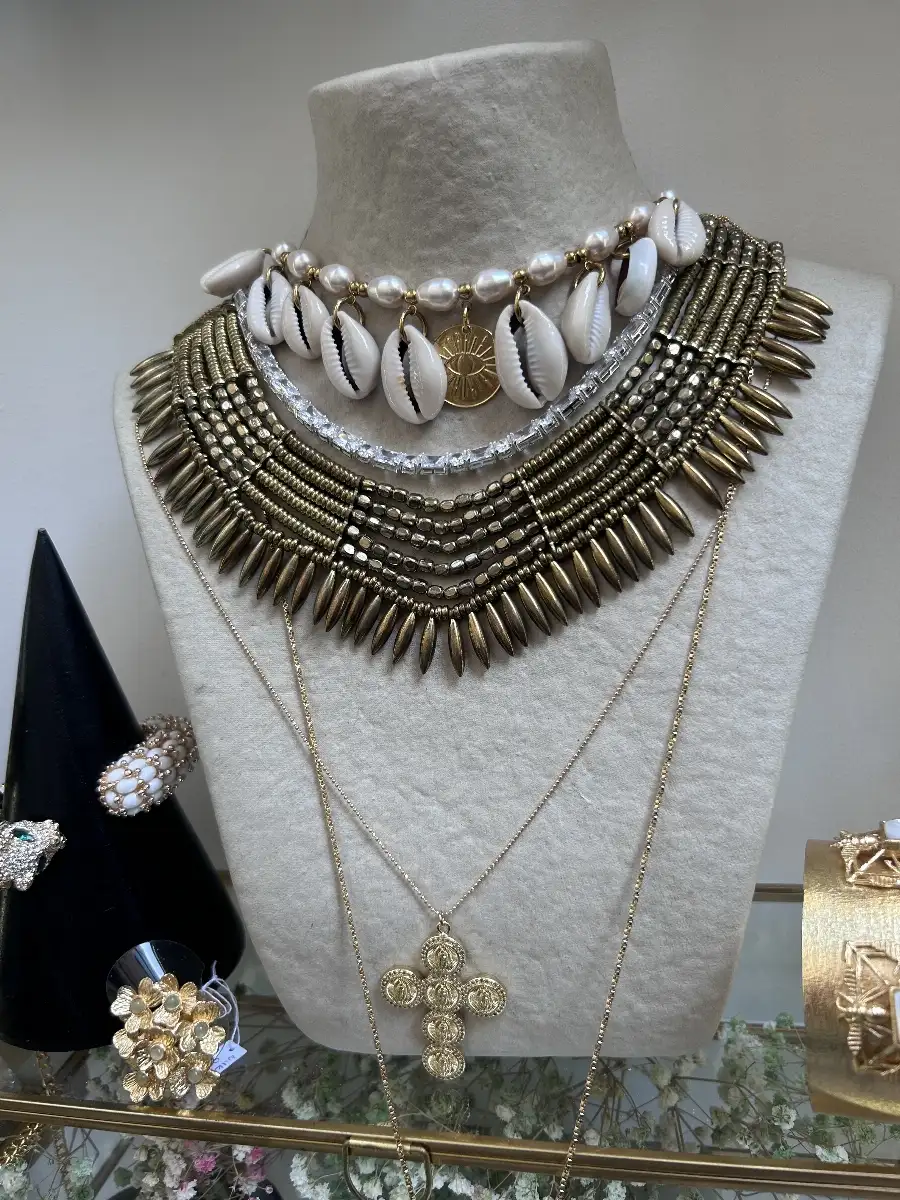 COLLIER SAO