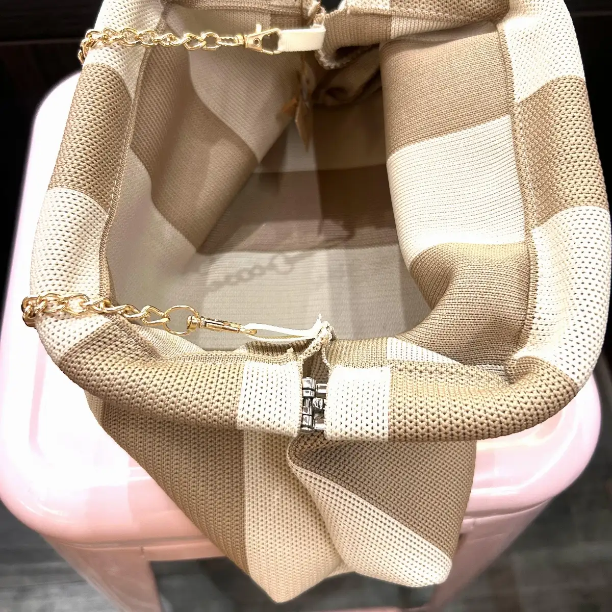 pochette clip